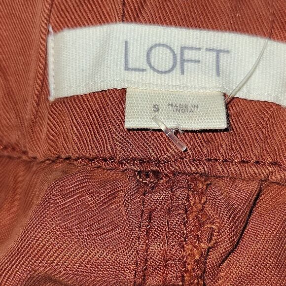 LOFT Rust Colored High Rise Paper Bag Pull On Shorts Size S NWT - Picture 3 of 5
